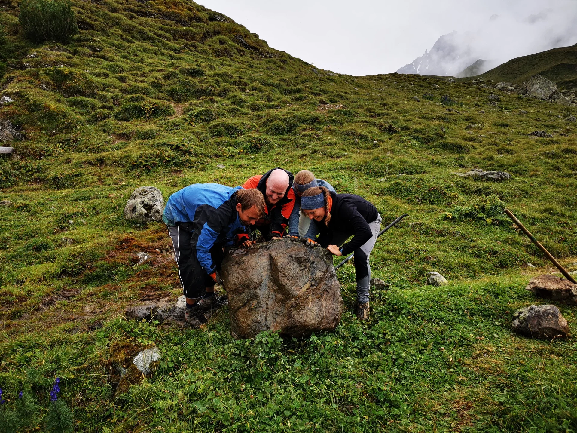 Wegearbeiten im Raum Heidelberger Hütte | © DAV Heidelberg/Marc Derungs 